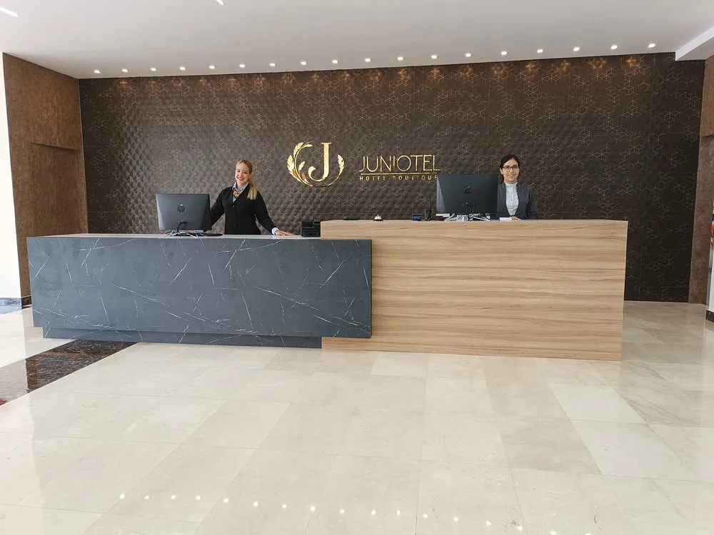 Hotel Juniotel