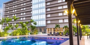 Hotel Trinitarias Suites